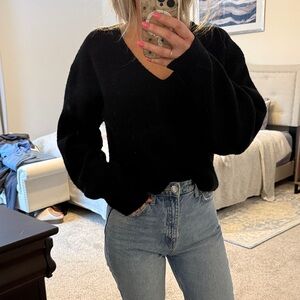 H&M Black V-Neck Sweater for Women